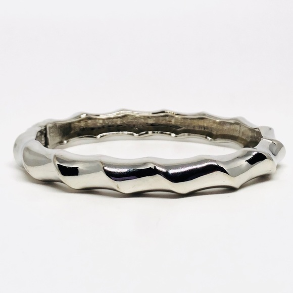 Beveled Silver Tone Hinged Bangle Bracelet - Picture 1 of 2